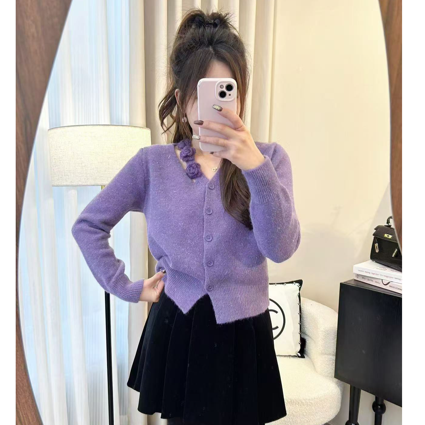 紫色小众设计花朵V领套头毛衣女春新款独特别致慵懒软糯针织衫