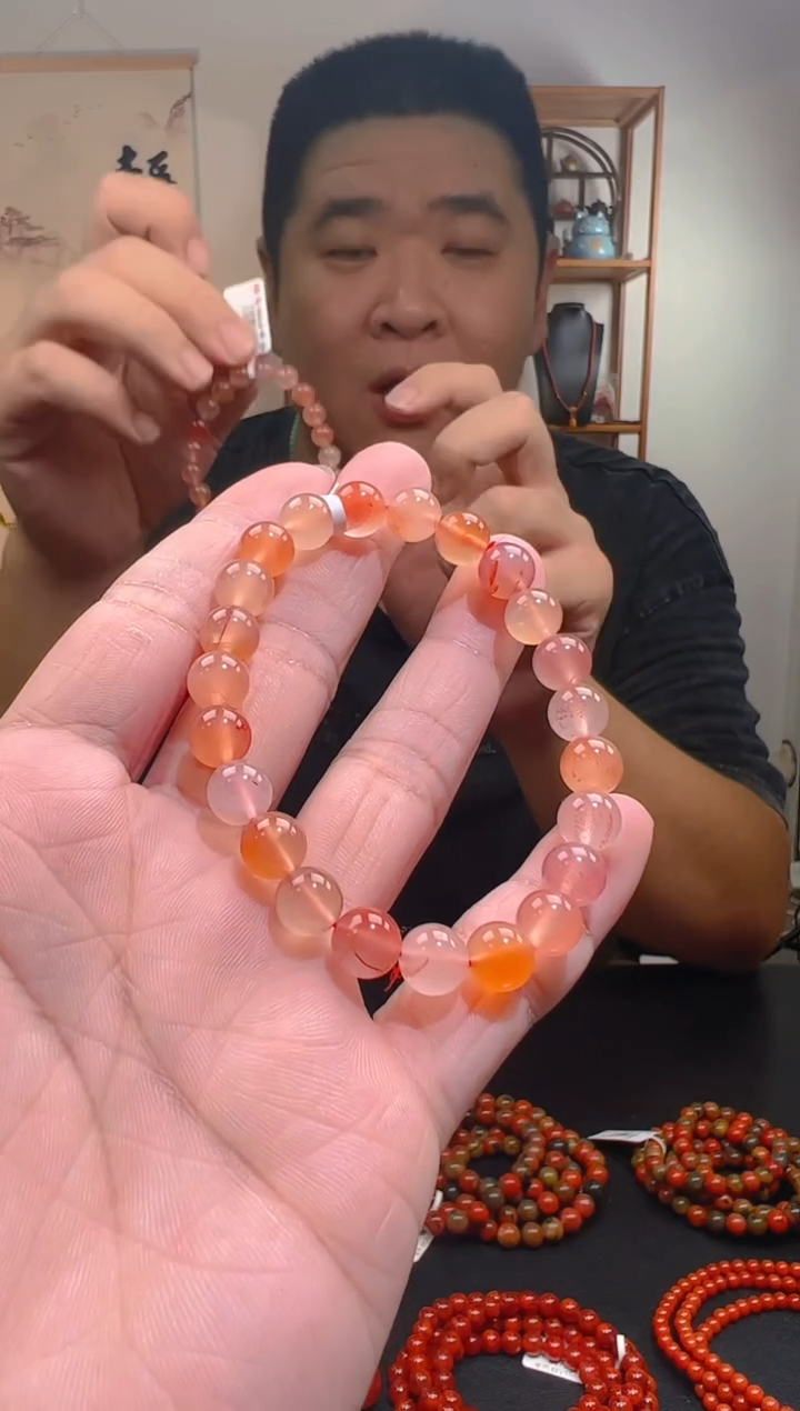 【闪购商品】南红玛瑙单圈手串未镶嵌一条约8mm 多样性发货       1