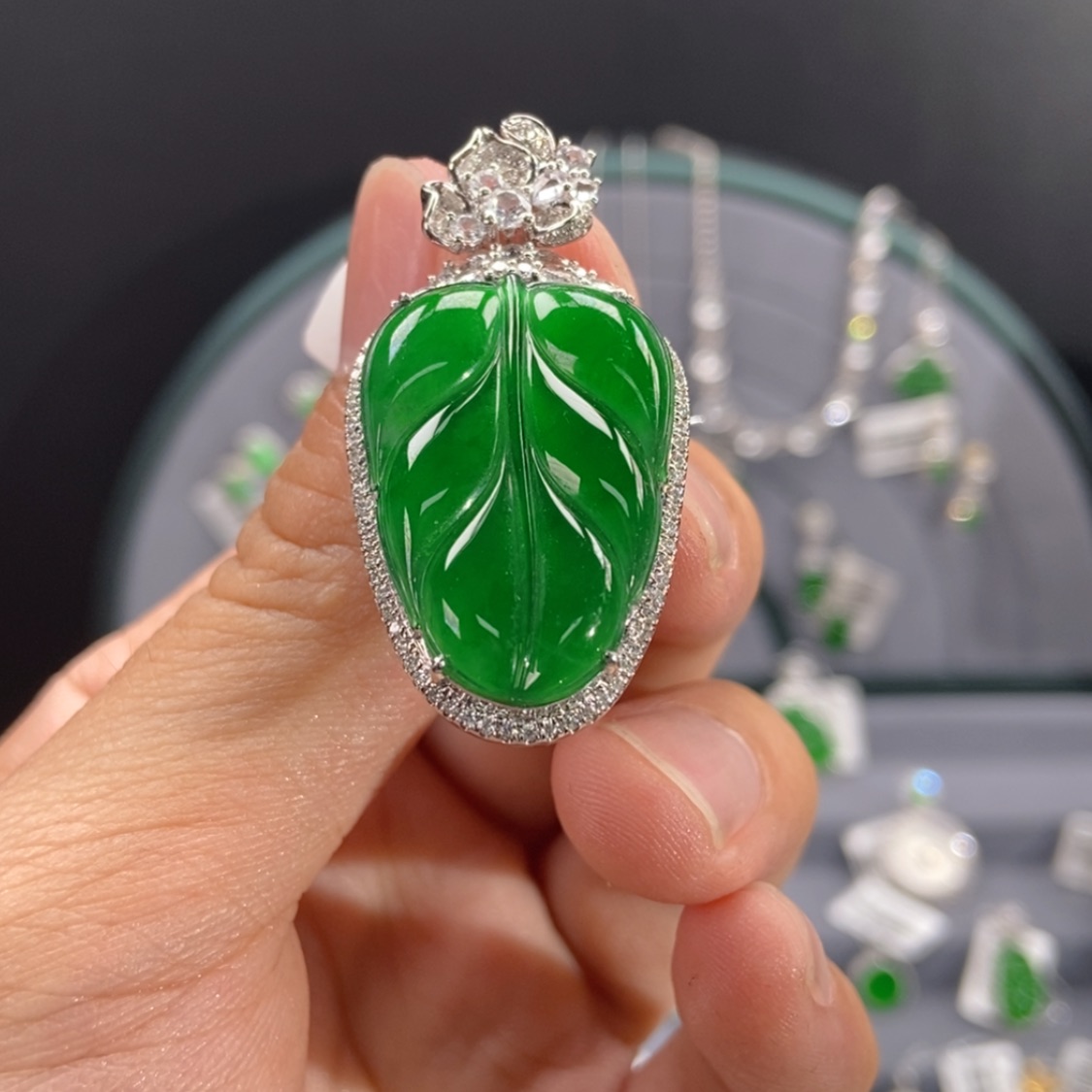 【闪购商品】翡翠颈饰18K金镶嵌