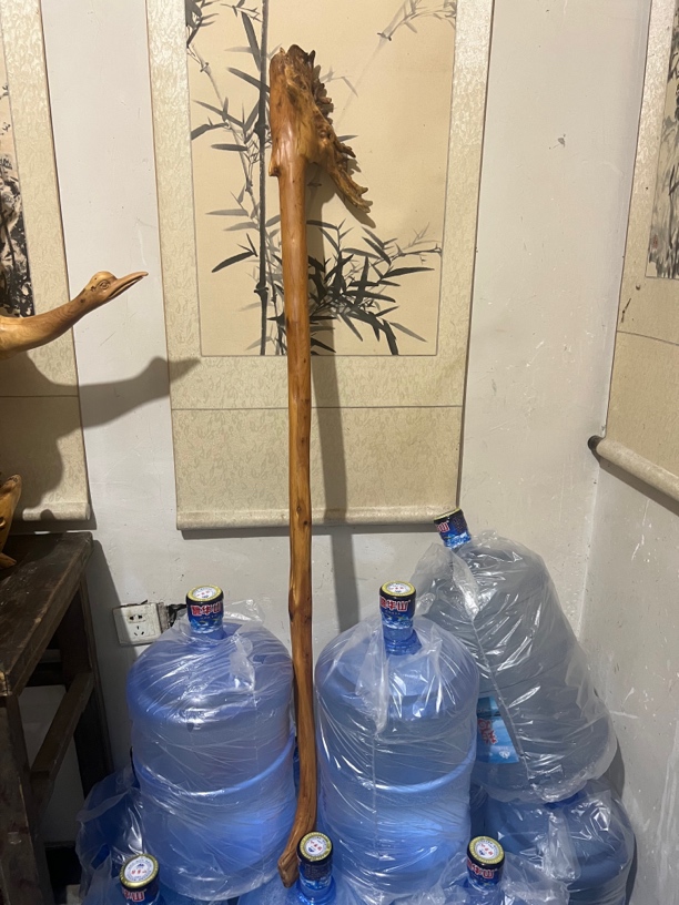 崖柏陈化拐杖，登山杖