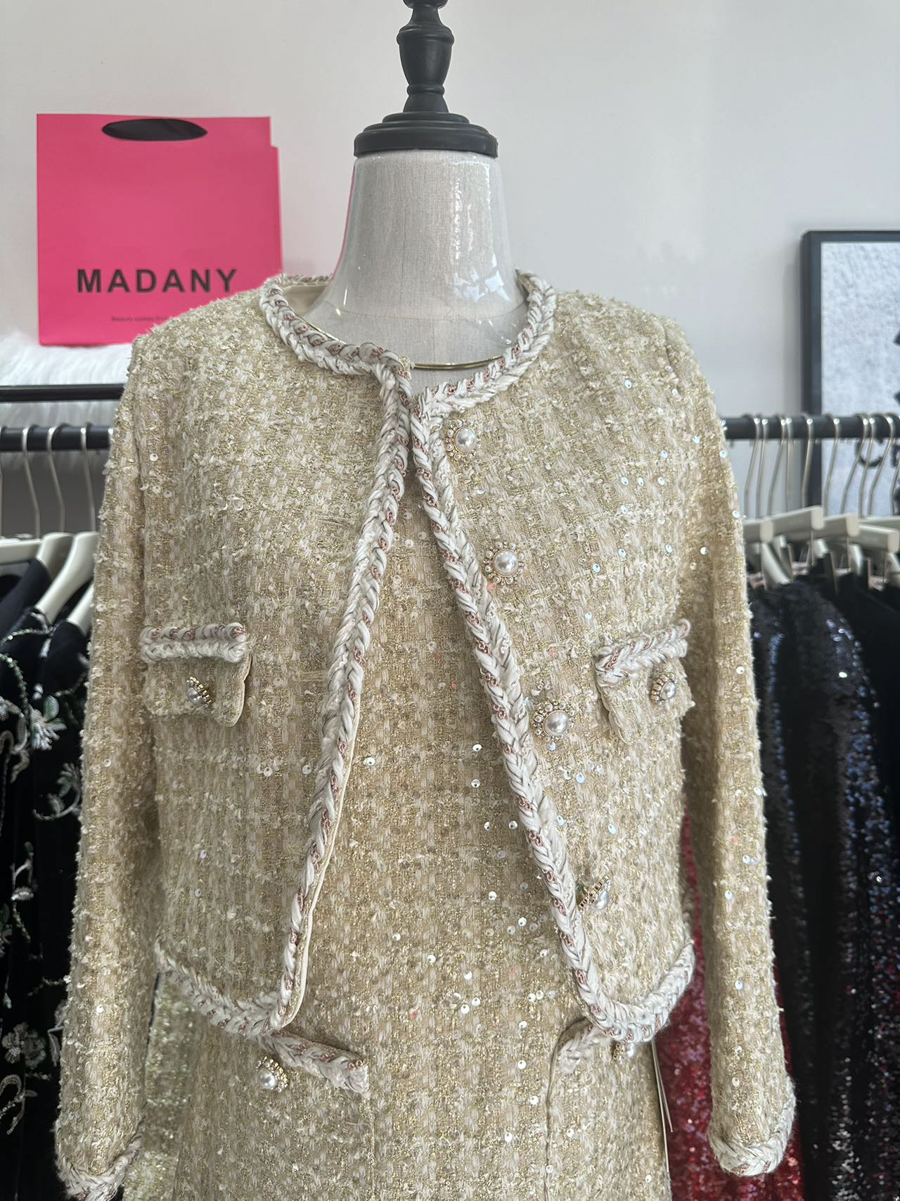 【madenyet】2024 年新款 小香风两件套