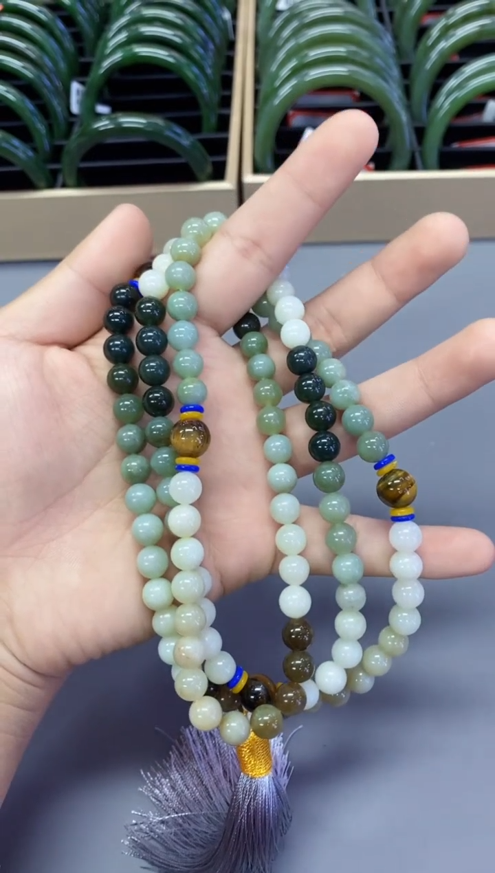 【闪购商品】和田玉毛衣链未镶嵌C002