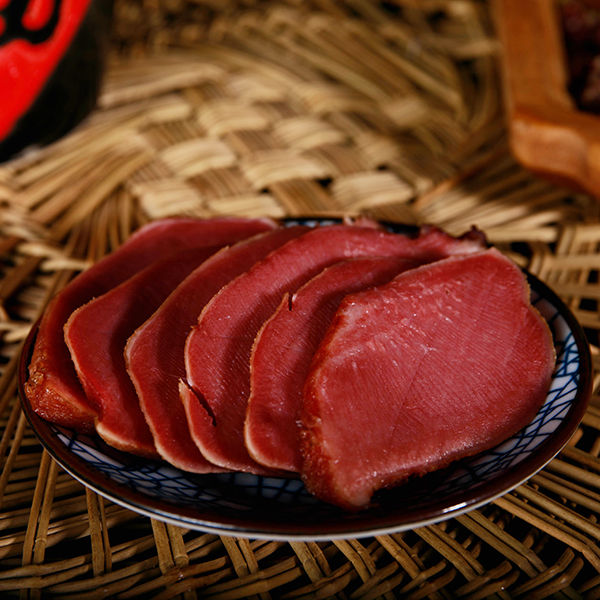 四川特产土猪腊肉农家自制烟熏猪舌头