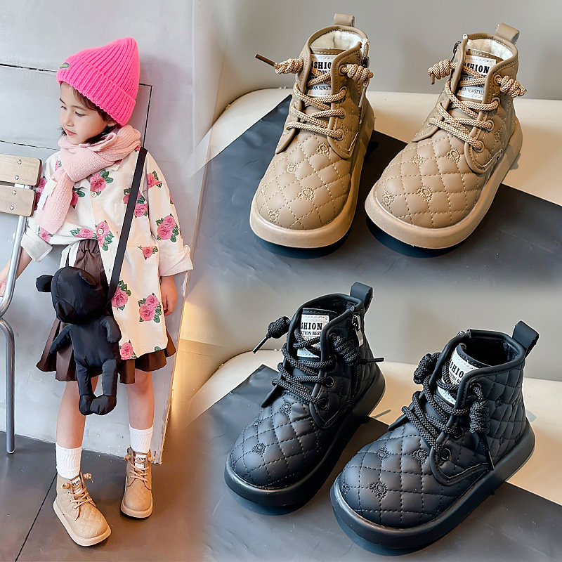 朵美巴拉巴拉宝宝儿童格子短靴2023秋冬季新款可爱小熊纯色棉靴加