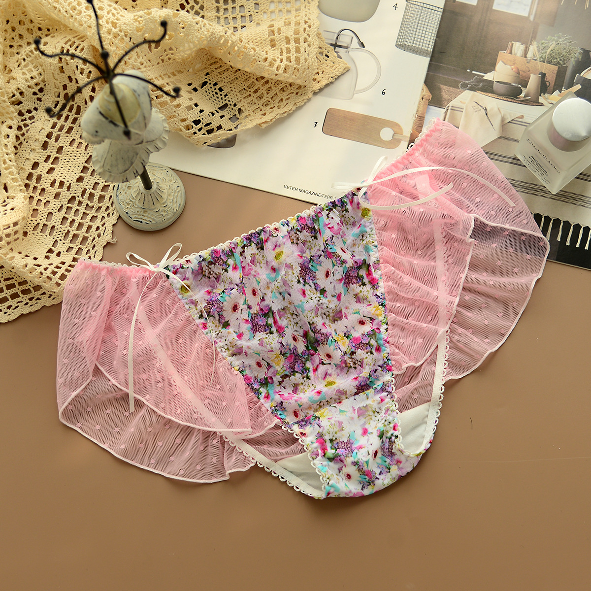 【大码法式】透气轻奢性感法式荷叶边设计蕾丝网纱复古包臀女士内裤