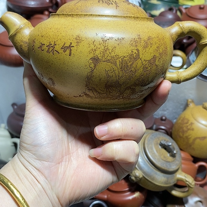 紫砂茶壶完美无暇