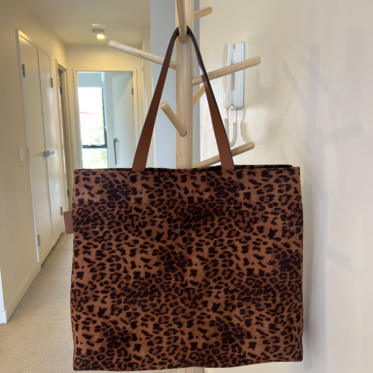 2024莎堡新款单肩豹纹大容量托特女包百搭45*11*40