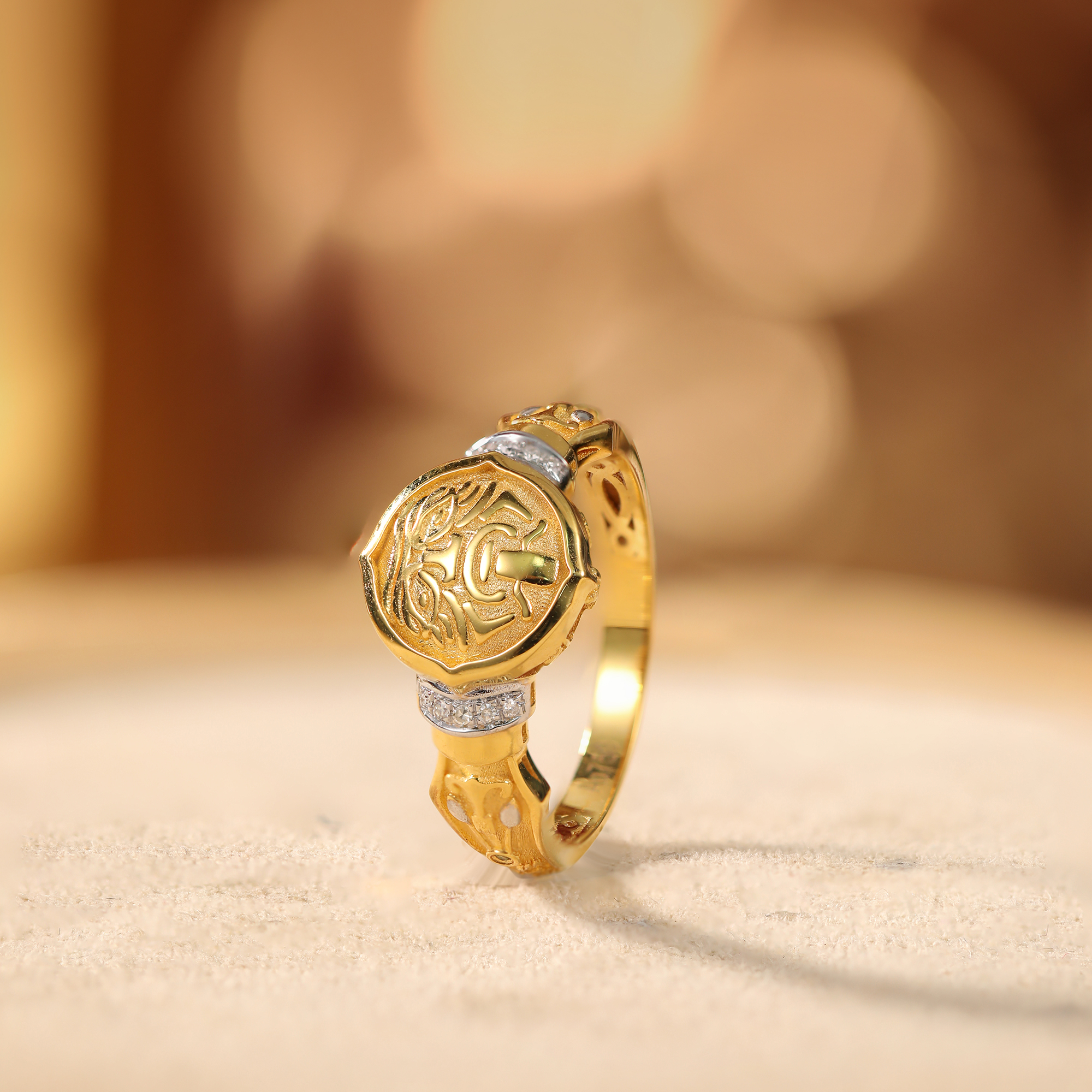 【嘉一珠宝】厚金实心扎基拉姆CEO18K金戒指大气简约百搭金首饰