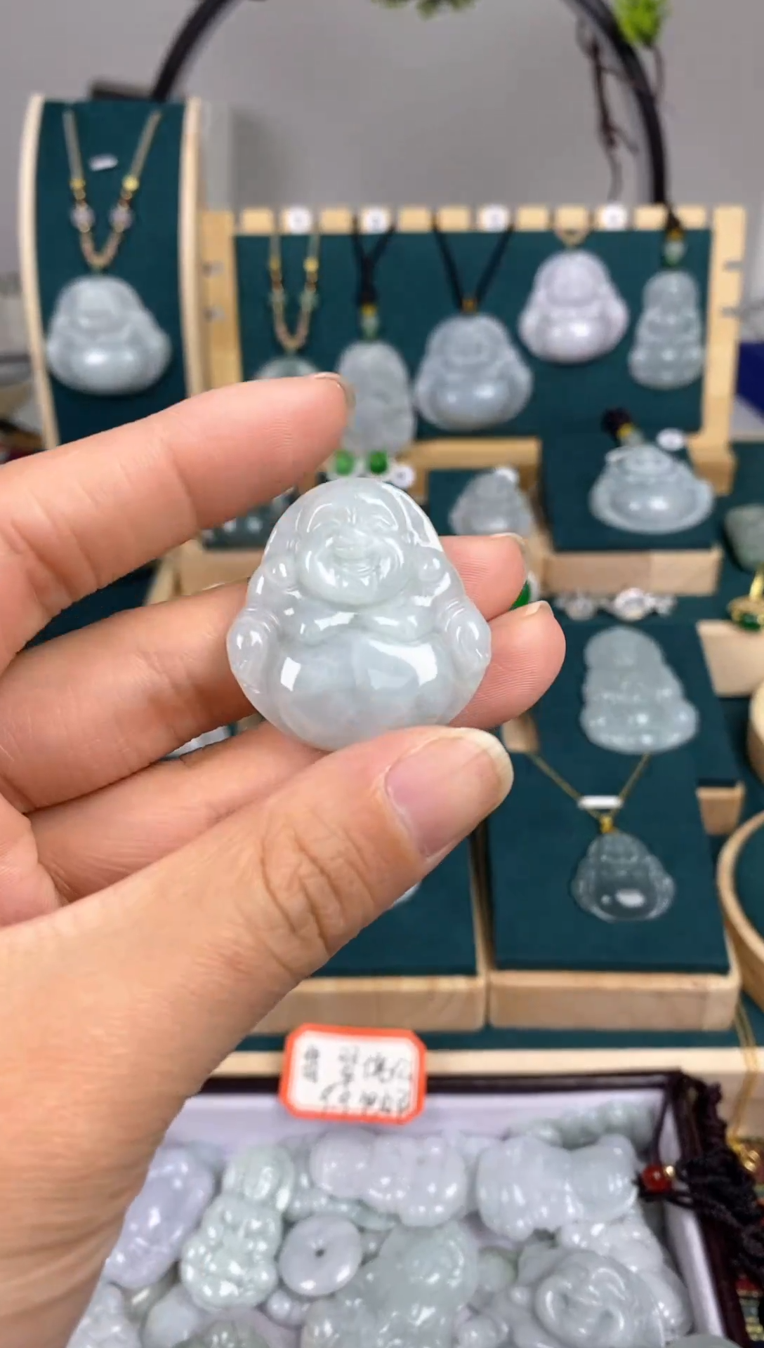 【闪购商品】翡翠颈饰未镶嵌佛公（多样性发货发其一）
