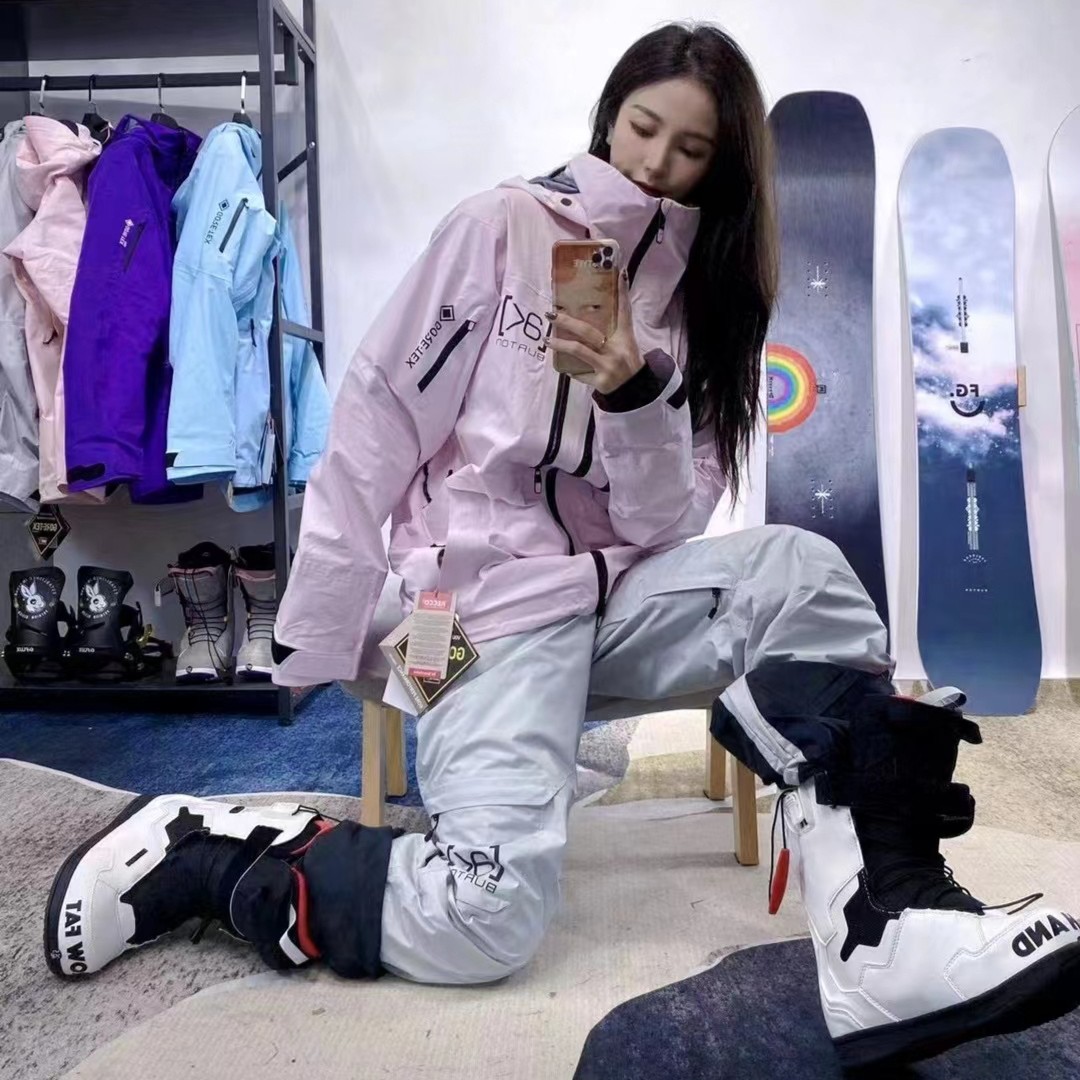 综艺同款BURTON伯顿男士21/22新品[ak] GORE-TEX 3L滑雪服100131