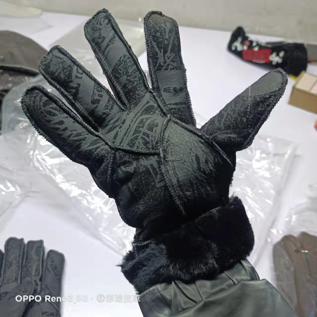 皮毛一体男女款手套保暖时尚潮流款好戴2022秋冬