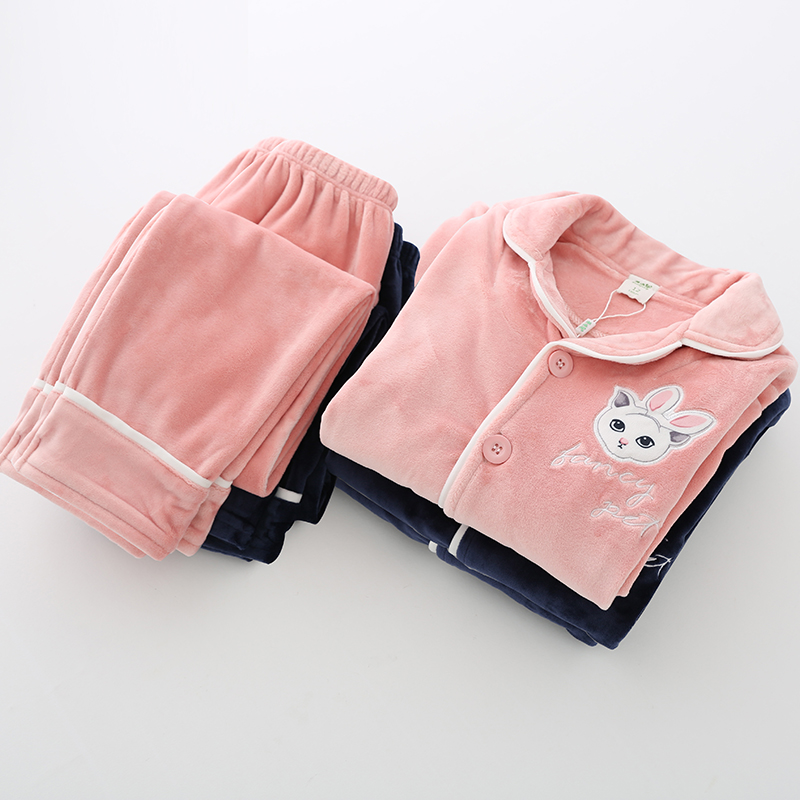 GERMYDDIY/哥唛迪女童海岛绒套装法兰绒家居服女中睡时尚亲子装