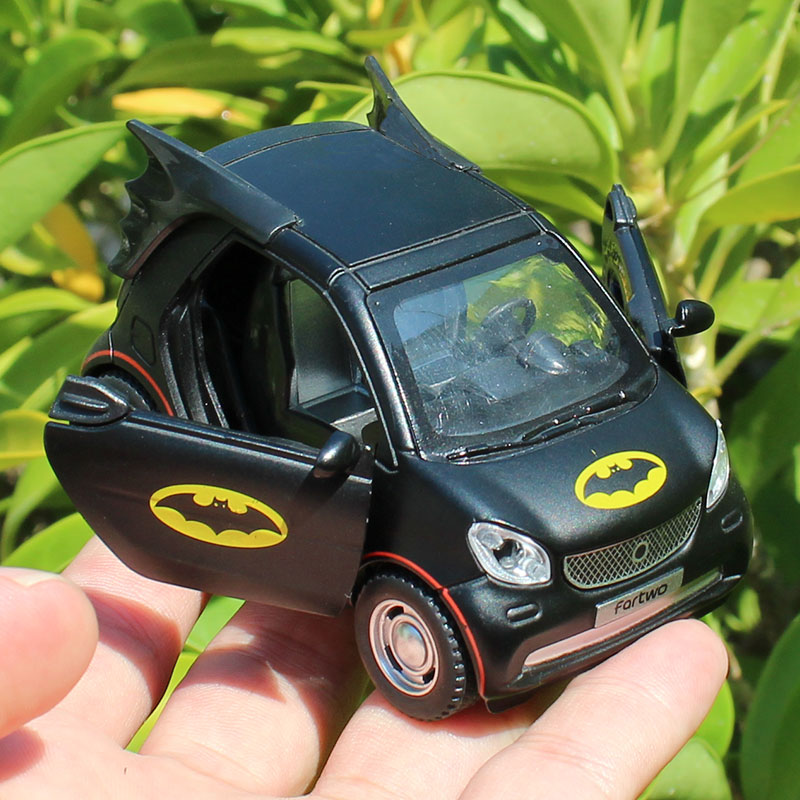 dou是好车合金汽车模型男女玩具奔驰SMART湖人科比曼联C罗涂装