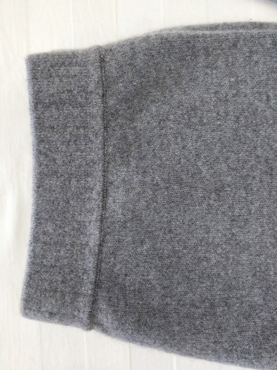 鄂尔多斯市原产地羊绒又双提加厚男裤 。