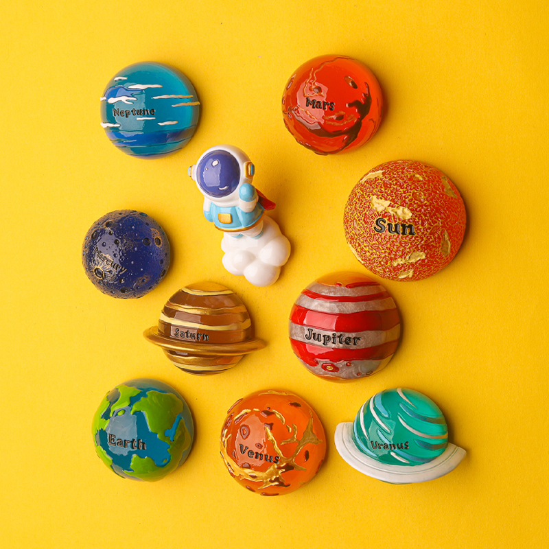 快乐星球宇航员冰箱贴科普太阳系八大行星航天磁铁贴吸铁石带夜光