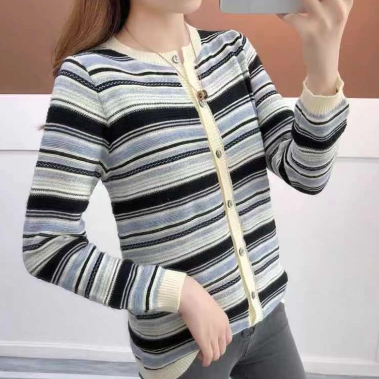 新款百搭圆领复古风撞色条纹短款针织开衫