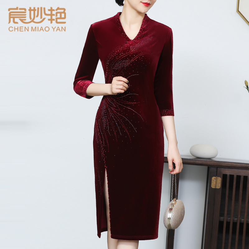 宸妙艳新款金丝绒连衣裙阔太太气质优雅中老年婚宴喜婆婆改良旗袍