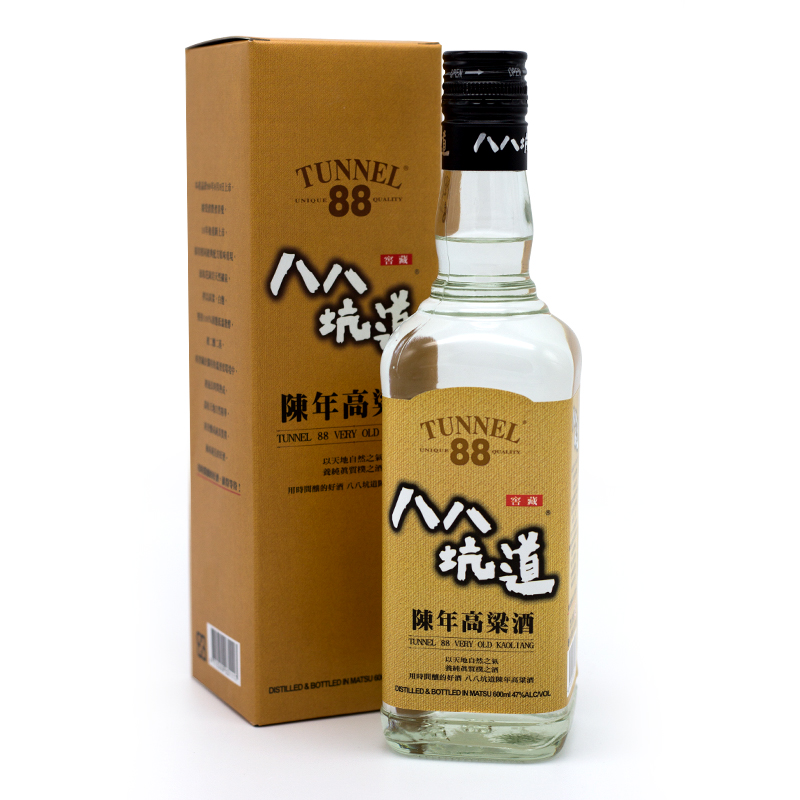 八八坑道中国台湾省八八坑道陈年高粱酒600ml礼盒装47度600ml