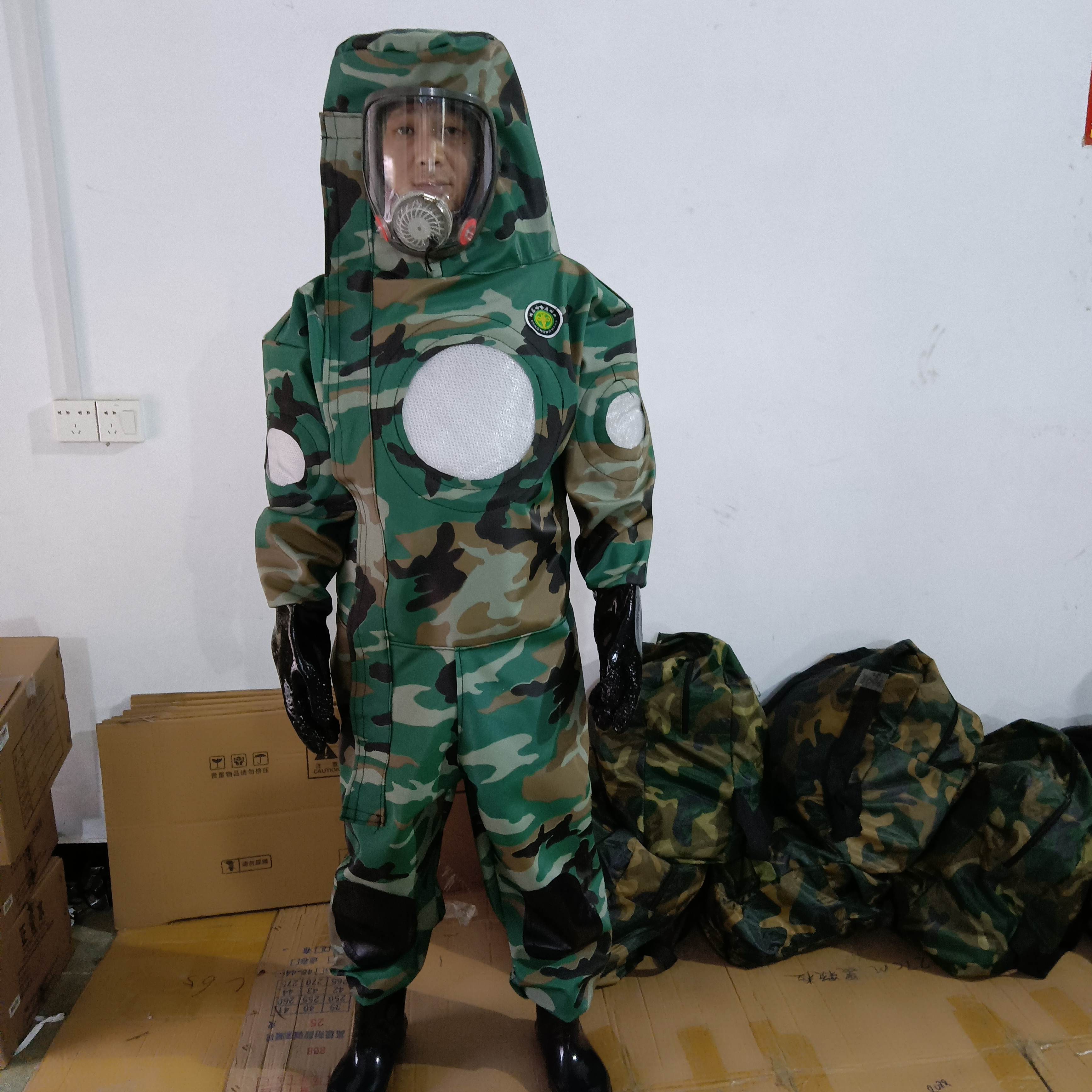 定制款全封闭面罩三个风扇马蜂服加厚全连体防蜂衣抓胡蜂养殖金环