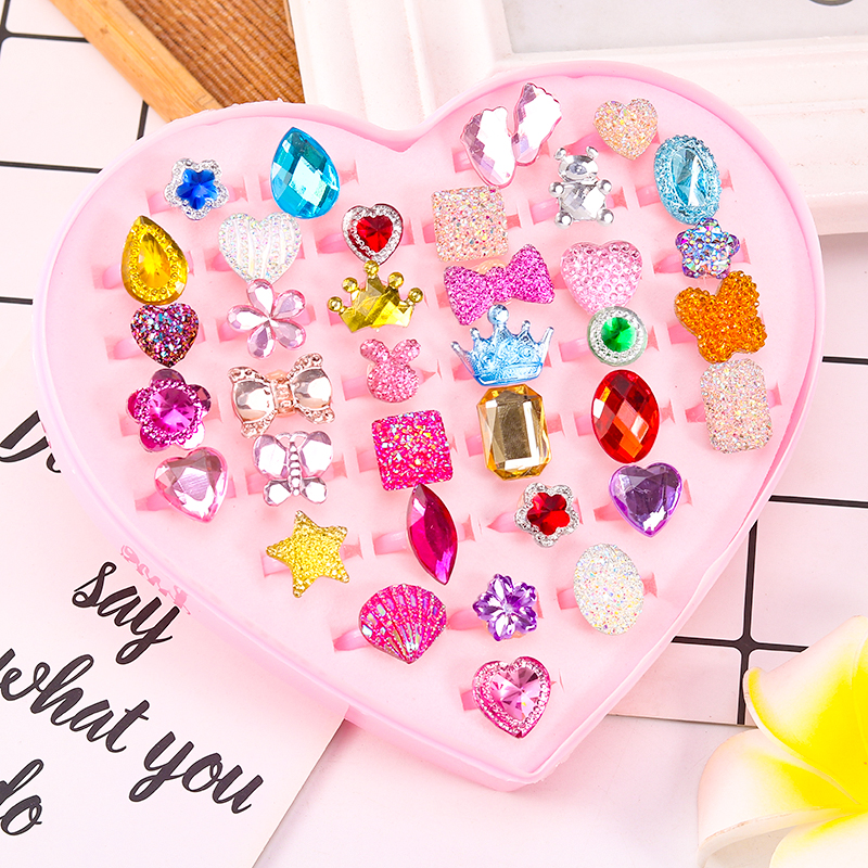 儿童戒指女孩玩具爱莎公主仿水晶小戒指宝宝幼儿女童配饰节日礼物