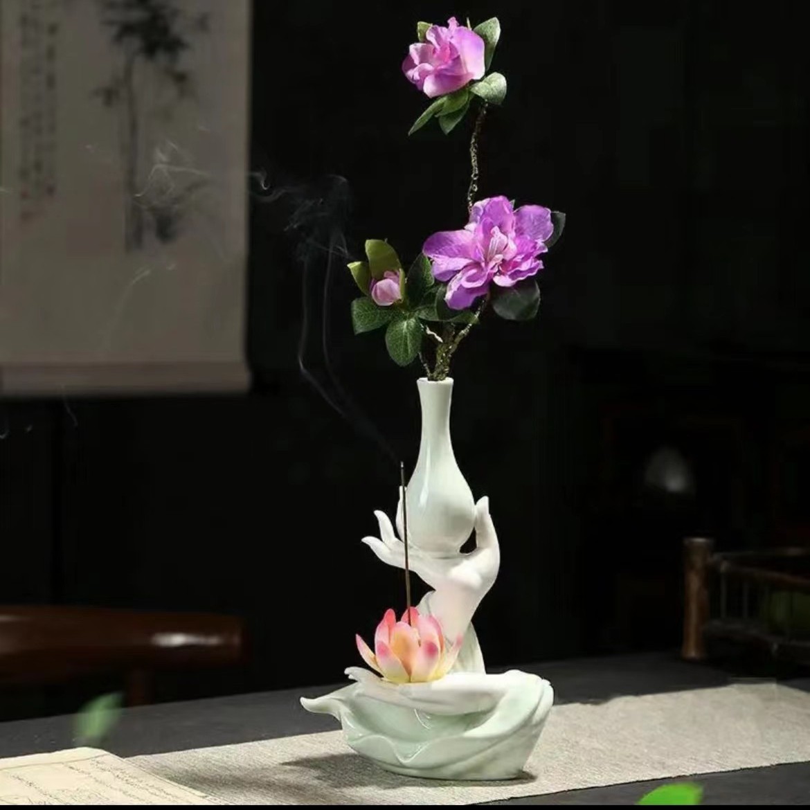 陶瓷 青瓷观音佛手托瓶可作花瓶新中式装饰创意白瓷立体装饰摆件