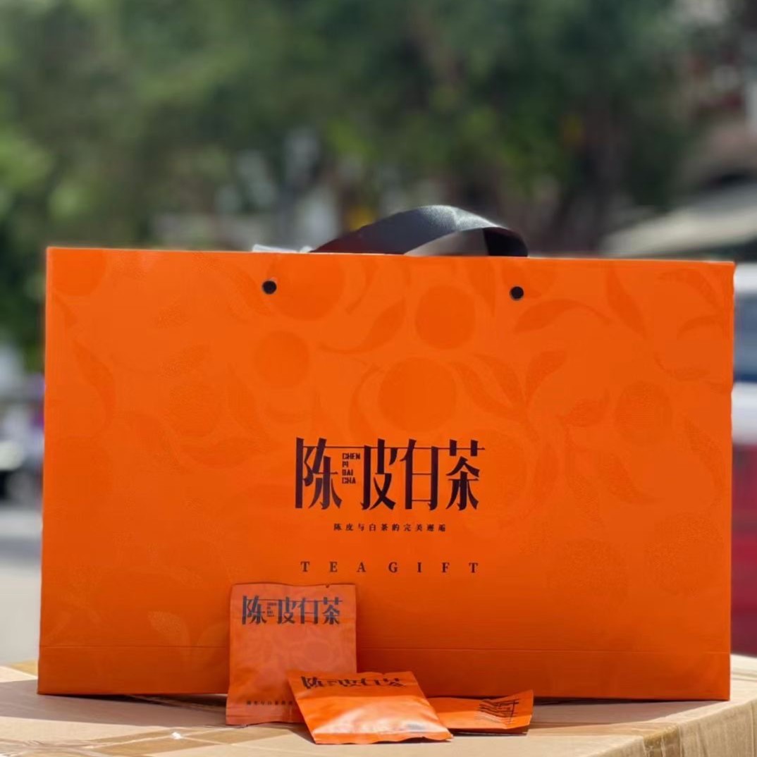 陈皮白茶     清凉降火，养生祛湿。 一盒250克50泡 