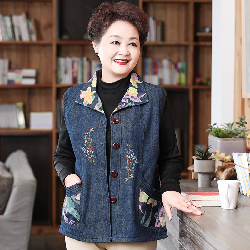 妈妈春装背心外套新款牛仔马甲中老年人女装上衣服奶奶装秋装马夹