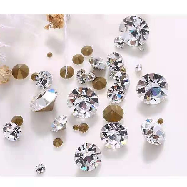 B--链接五元以下（美甲综合链接）按选项拍。直播专属美甲饰品选项