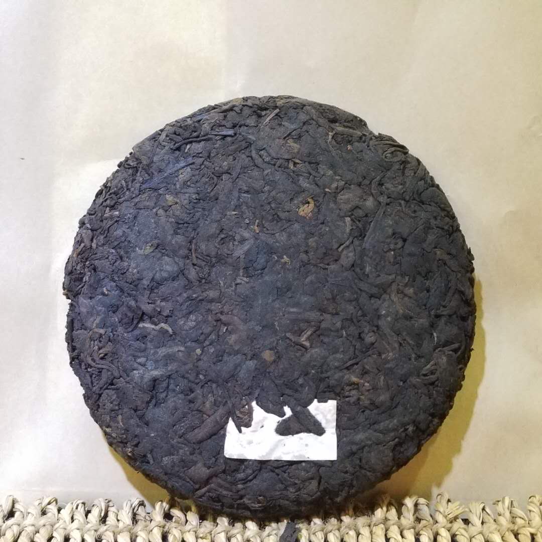 益升拔玛班盆普洱茶（熟茶）饼装200克