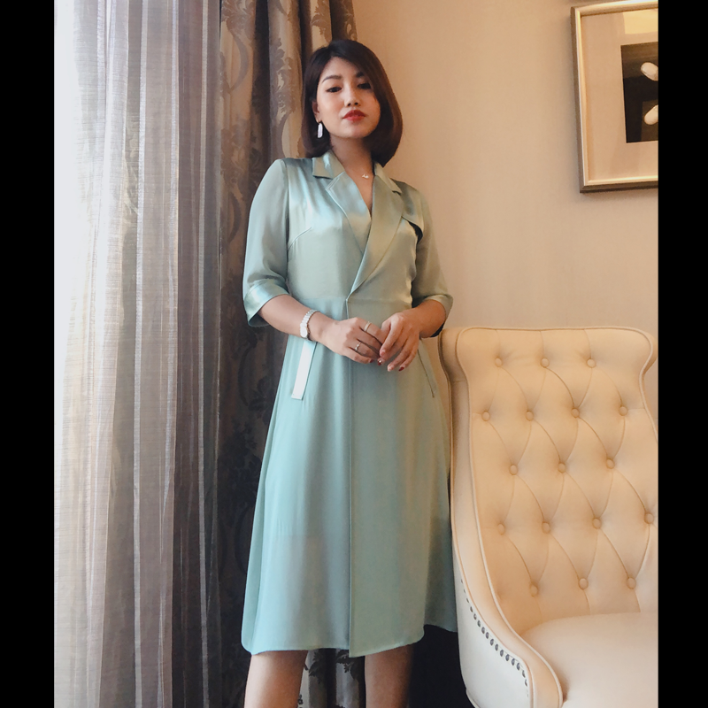 新款春秋时尚白领艺裳淡绿色三醋酸拼接薄款连衣裙衬衫夏季显瘦