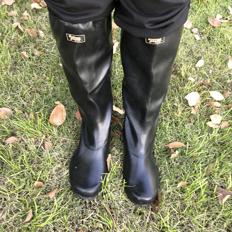 日本折叠雨靴男女款橡胶高帮夏季赶海轻便防水靴松紧平底插秧靴