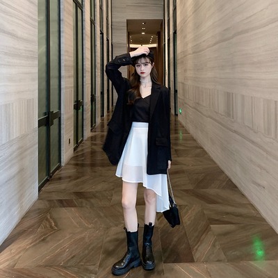 【套组商品】后背开叉系带西装外套V领吊带背心+拼接不对称半裙