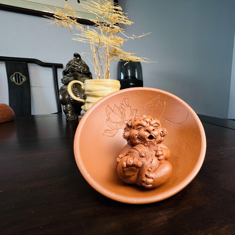 【李建伟】紫砂茶宠 事事如意功夫小狮子香插手把件 宜兴观物紫砂