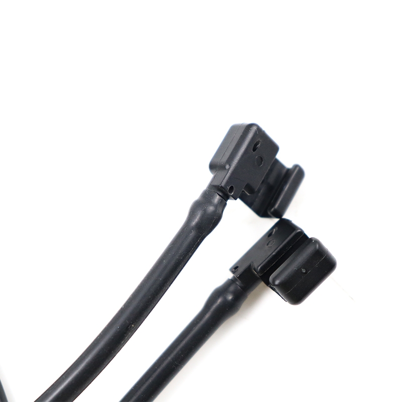 欧曼GTL雨刮片喷水嘴 EST雨刮臂喷水管 新款雨刷喷头软管接头