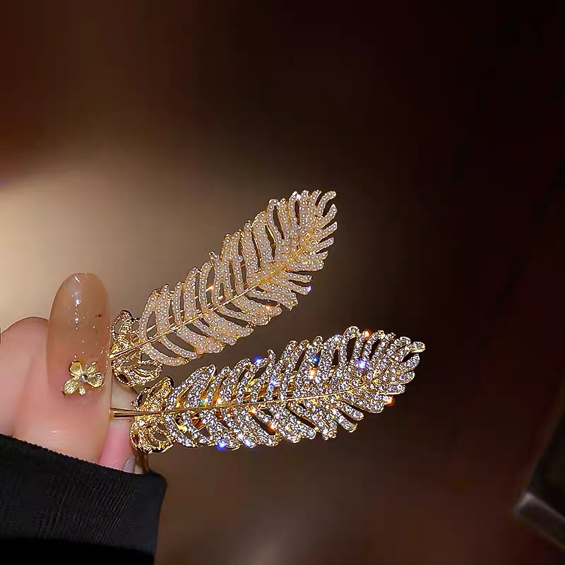 锌合金仿水晶发饰 超闪简约百搭女发夹2022年新款潮羽毛造型设计