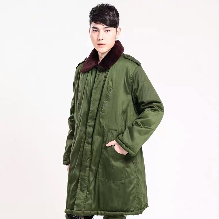 市冰服衣服活里活面皮毛内胆大衣中款