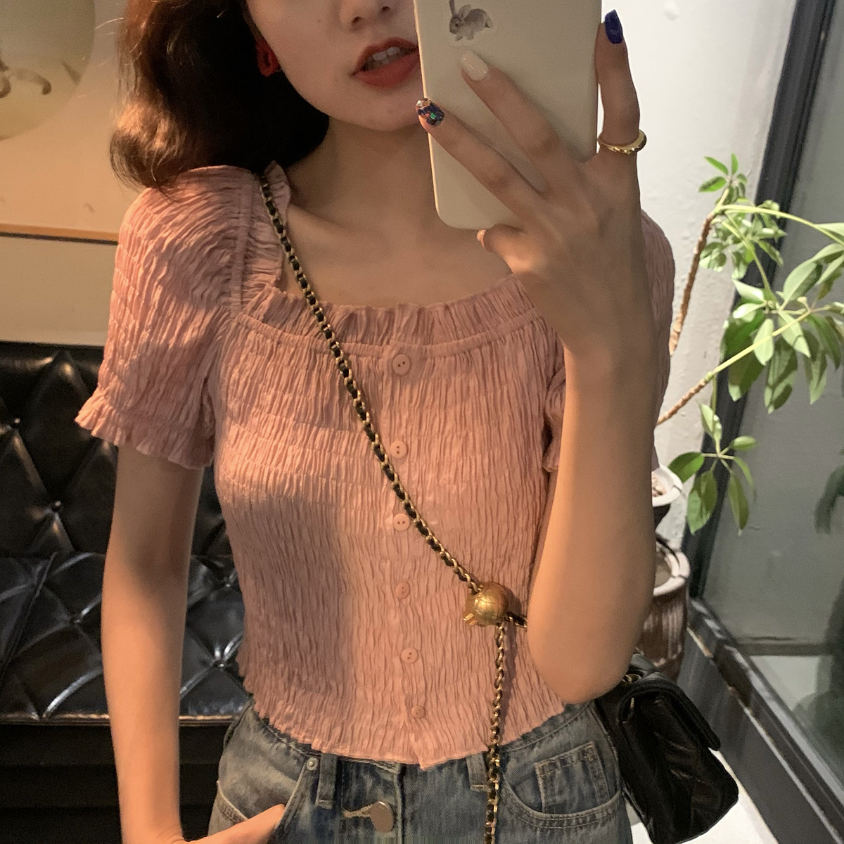 甜妹褶皱方糖小衫~上身惊喜型！意外显瘦减龄高腰短上衣2106CS06