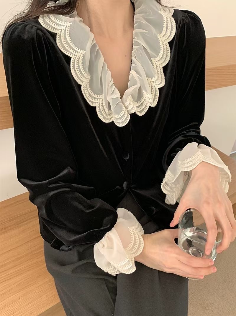 小君家奈斯精品小衫